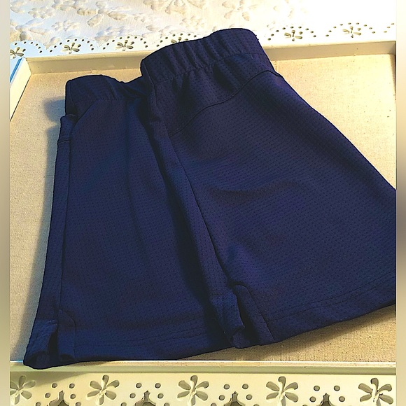 Lilys of Beverly Hills Vintage Tennis Skirt. Woman’s Size Small - Picture 4 of 10